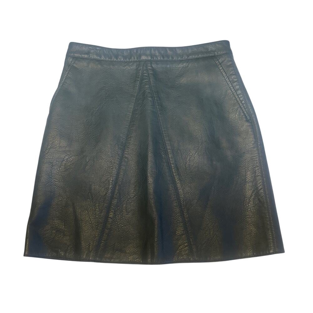 Zara basic women’s faux leather mini skirt